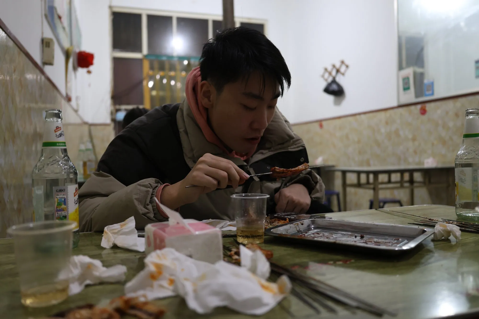 灯下的日常